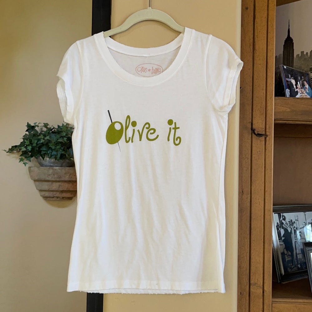Tee shirt